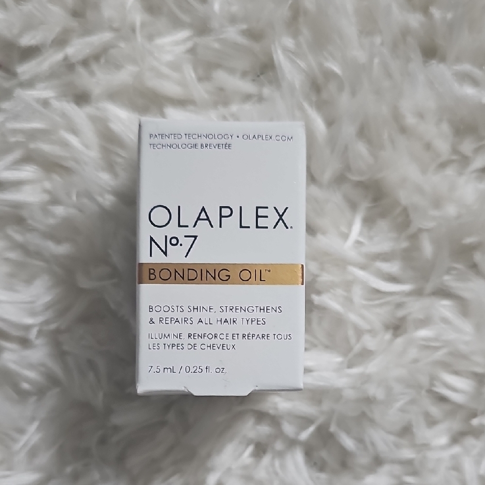 ❗️SOLD❗️OLAPLEX No.7 Bonding Oil with Gold Accent